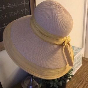 Juicy Couture Big Brim Hat